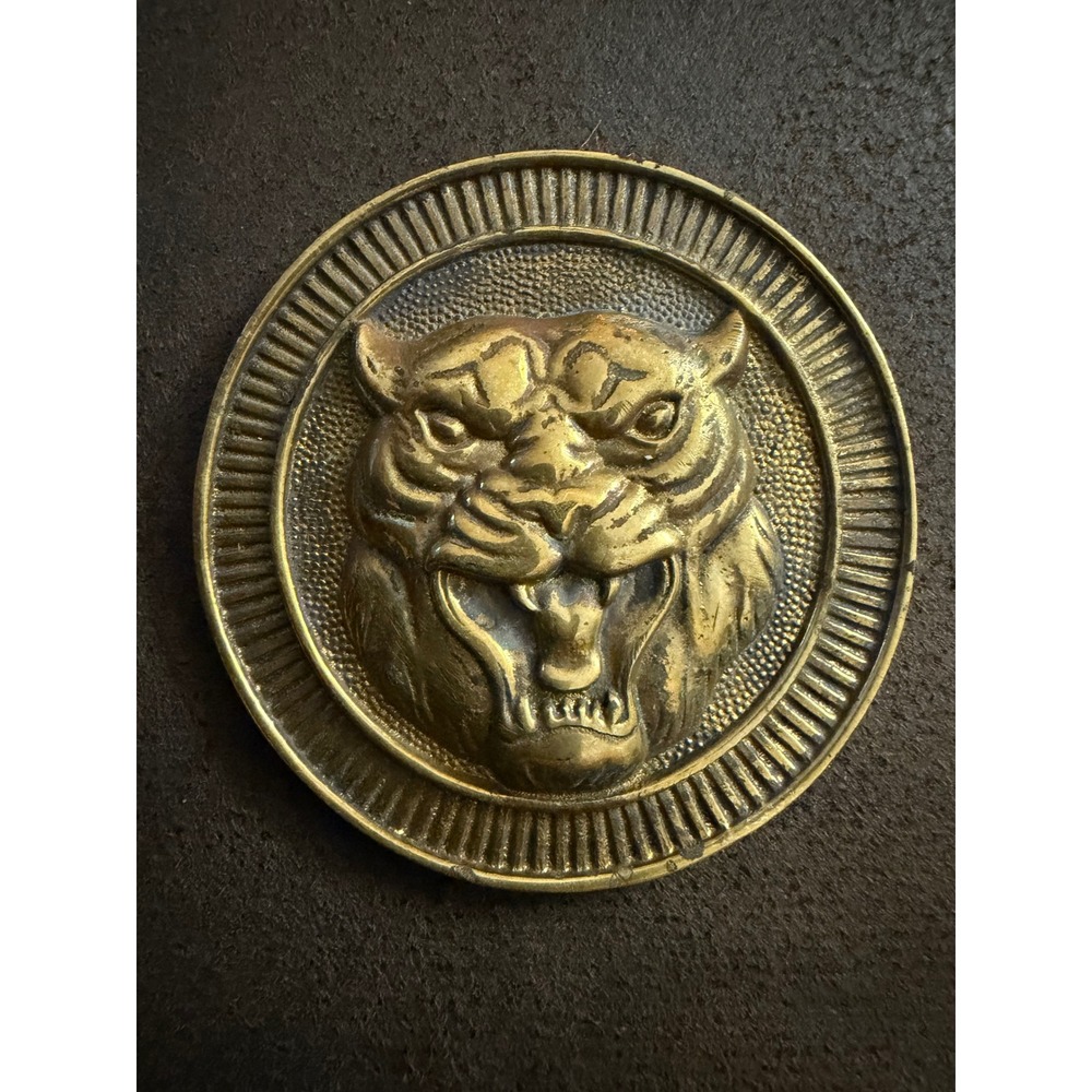 Vintage 1970s Jaguar Tiger Cat Head Solid Brass Belt Buckle Baron Western Taiwan